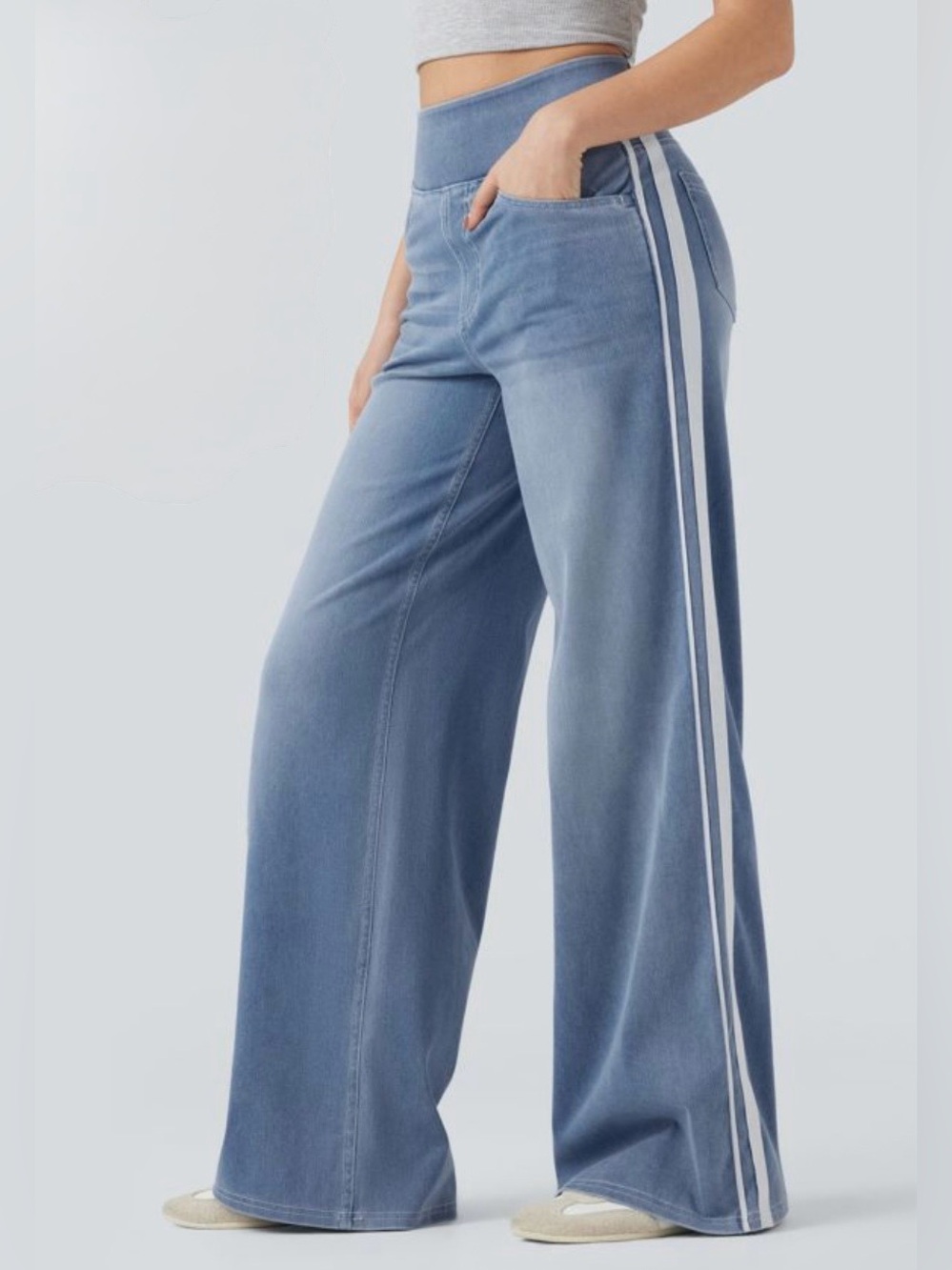 Halara Flex™ High Waisted Stripe Wide Leg Flowy Washed Casual Jeans✨NWT S